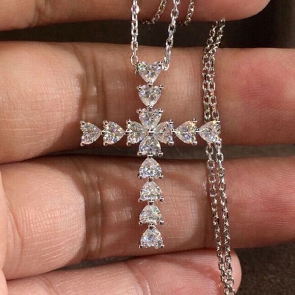 Boutique Jewelry - 💎Stunning Heart Shaped Diamond Cross Necklace💖